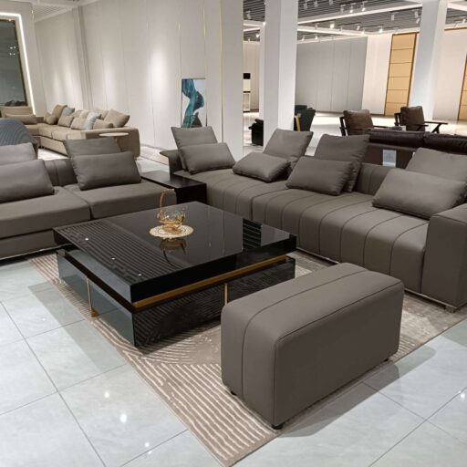 Roosevelt Sofa (SF136)