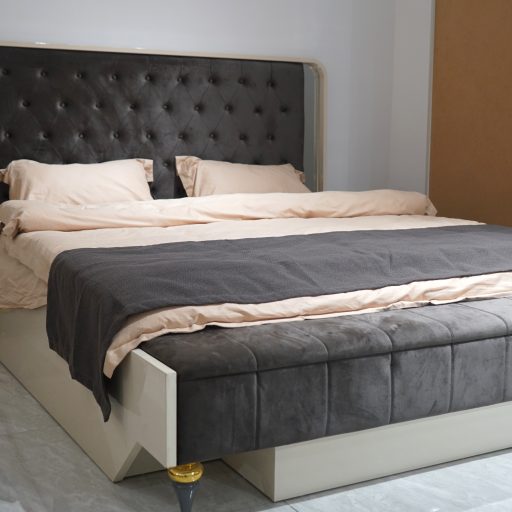 Bed (BW063-18)